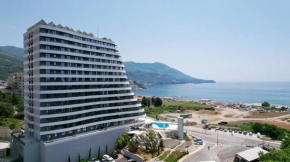 Люкс апартаменты в Бечичи, Skyline Resort, первая линии моря, две спальни